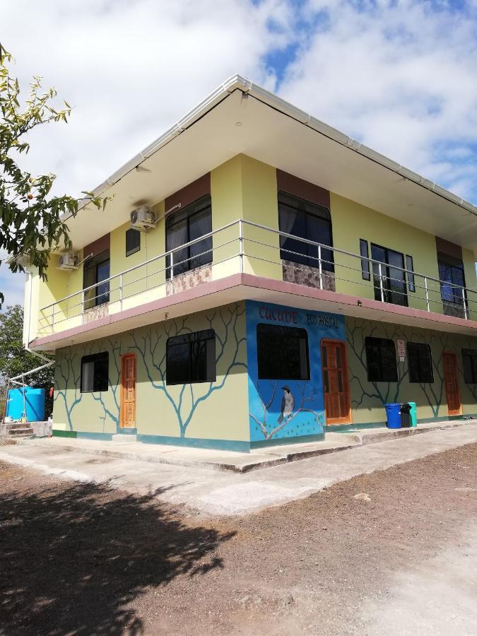 פוארטו בקריסו מורנו Cucuve Eco Hostal מראה חיצוני תמונה