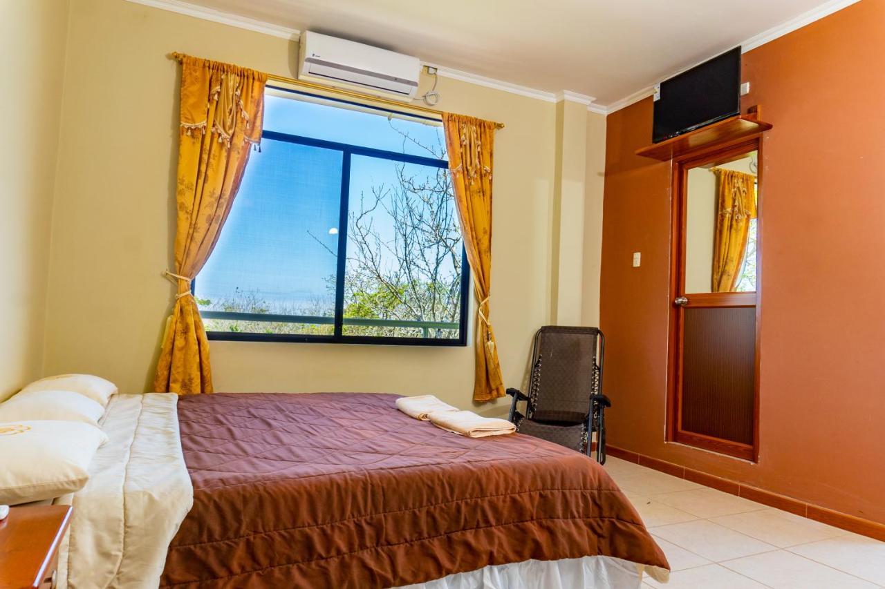 פוארטו בקריסו מורנו Cucuve Eco Hostal מראה חיצוני תמונה
