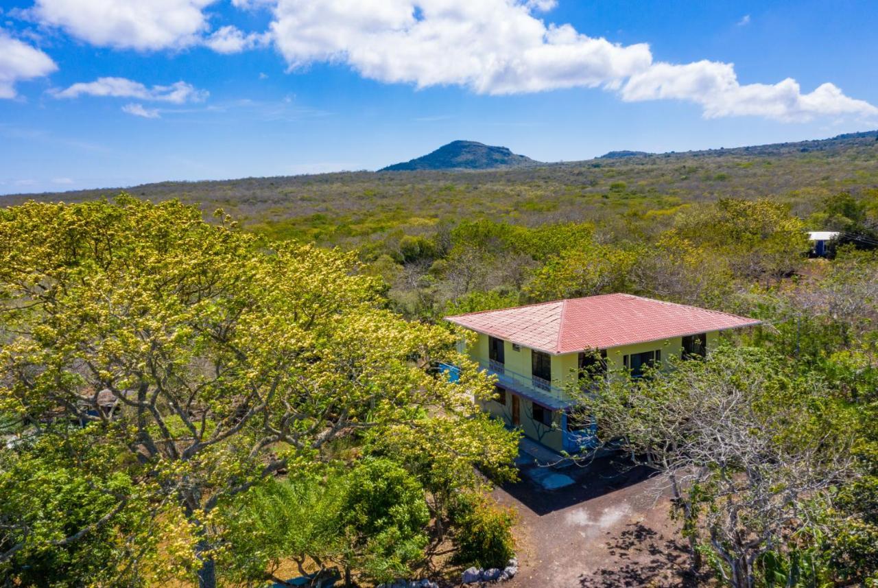 פוארטו בקריסו מורנו Cucuve Eco Hostal מראה חיצוני תמונה