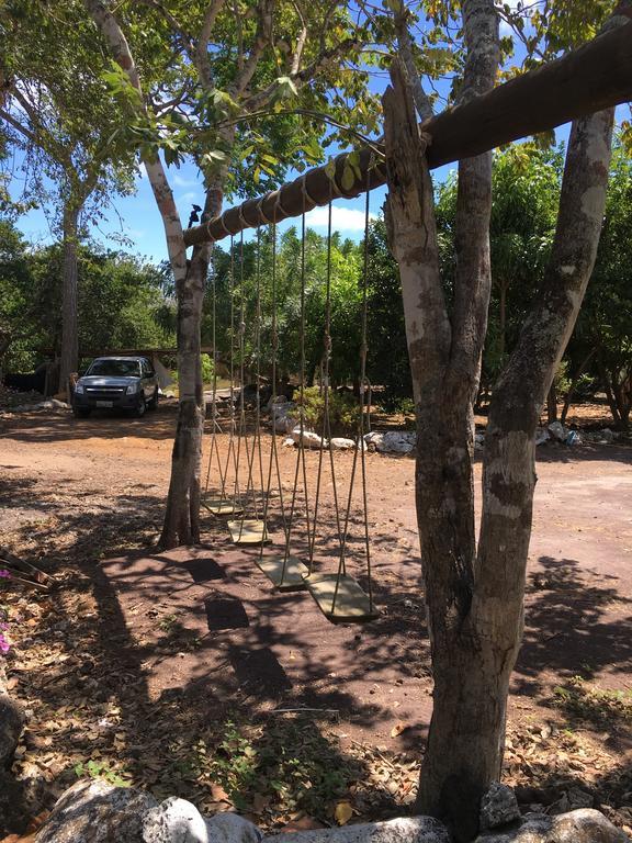 פוארטו בקריסו מורנו Cucuve Eco Hostal מראה חיצוני תמונה